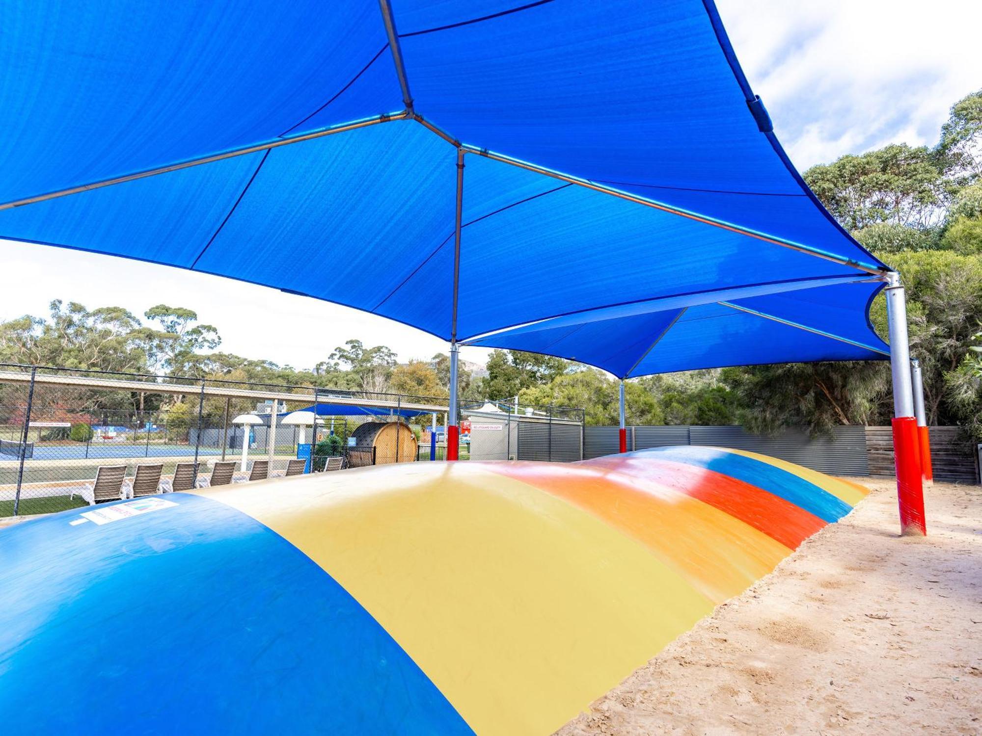 ホテル Nrma Halls Gap Holiday Park エクステリア 写真