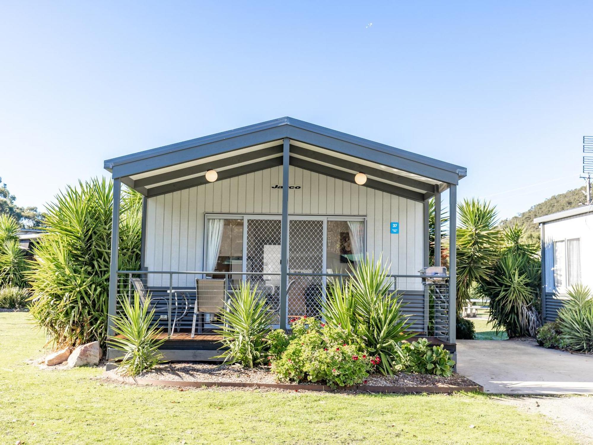 ホテル Nrma Halls Gap Holiday Park エクステリア 写真