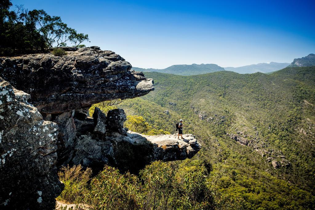 ホテル Nrma Halls Gap Holiday Park エクステリア 写真